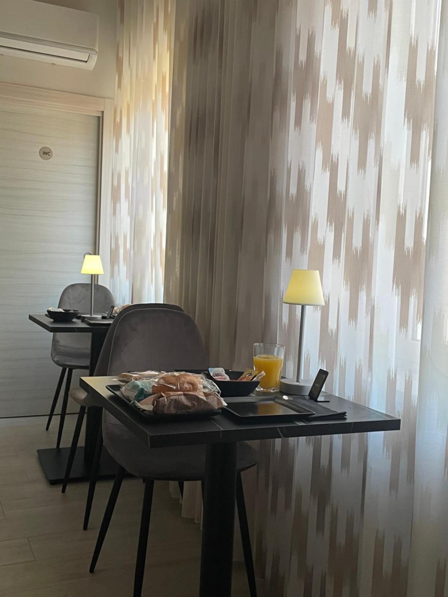 Ro&Ro Napoli Luxury Rooms Dış mekan fotoğraf